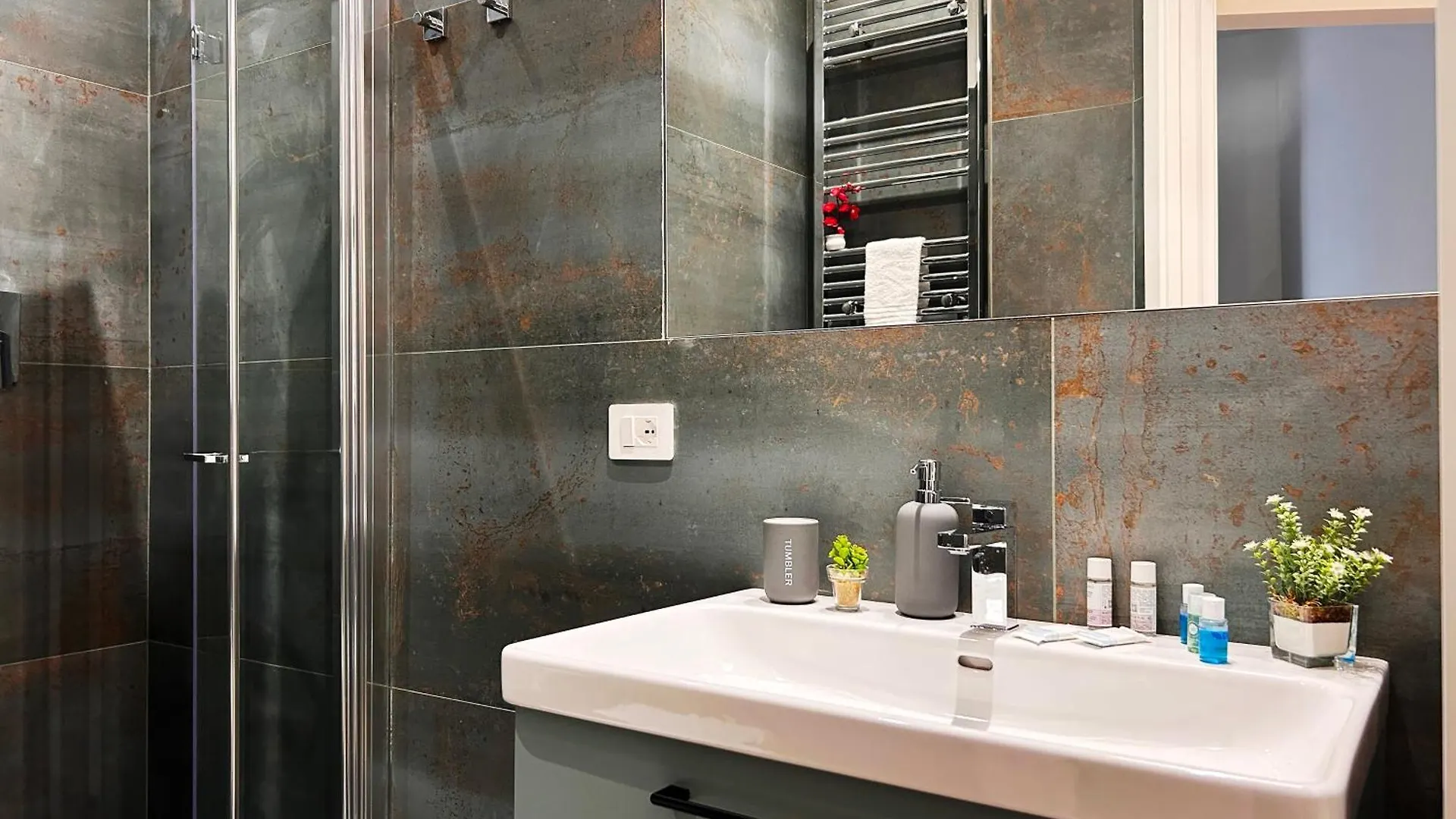 Domus Florence Apartment